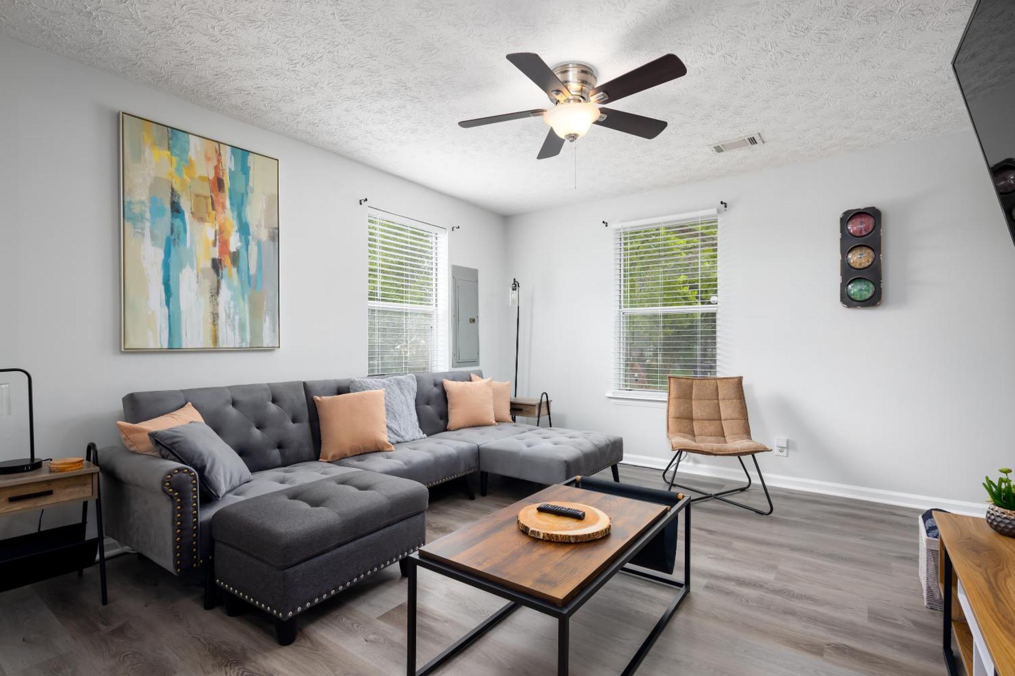 2 Bedroom Ft Moore Retreat Columbus Extérieur photo