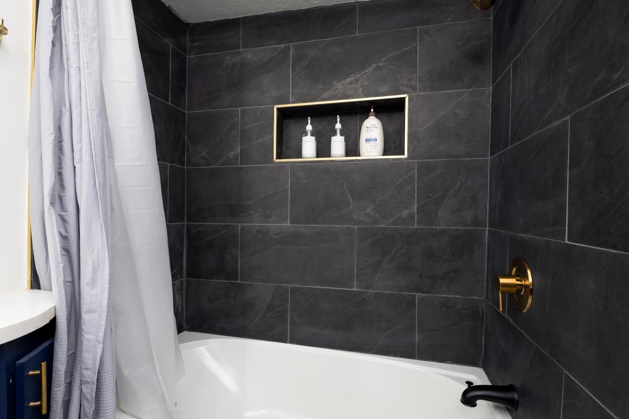 2 Bedroom Ft Moore Retreat Columbus Extérieur photo